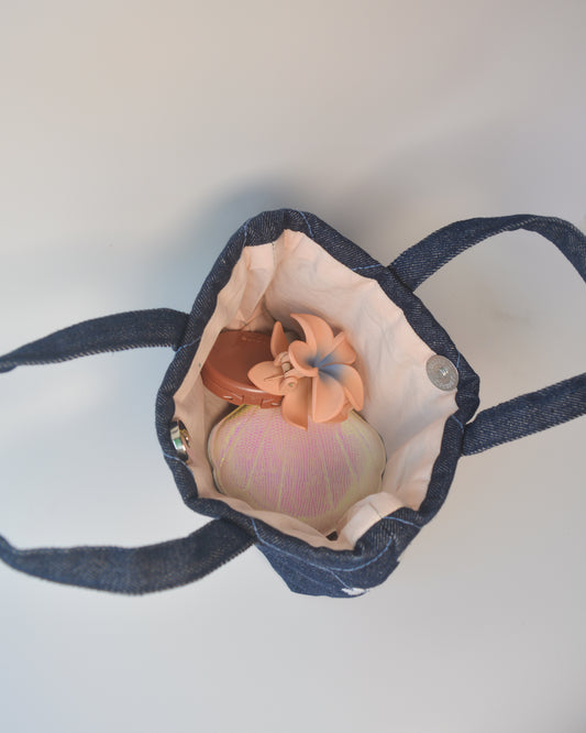 PUFFY DAISY DENIM MINI BAG