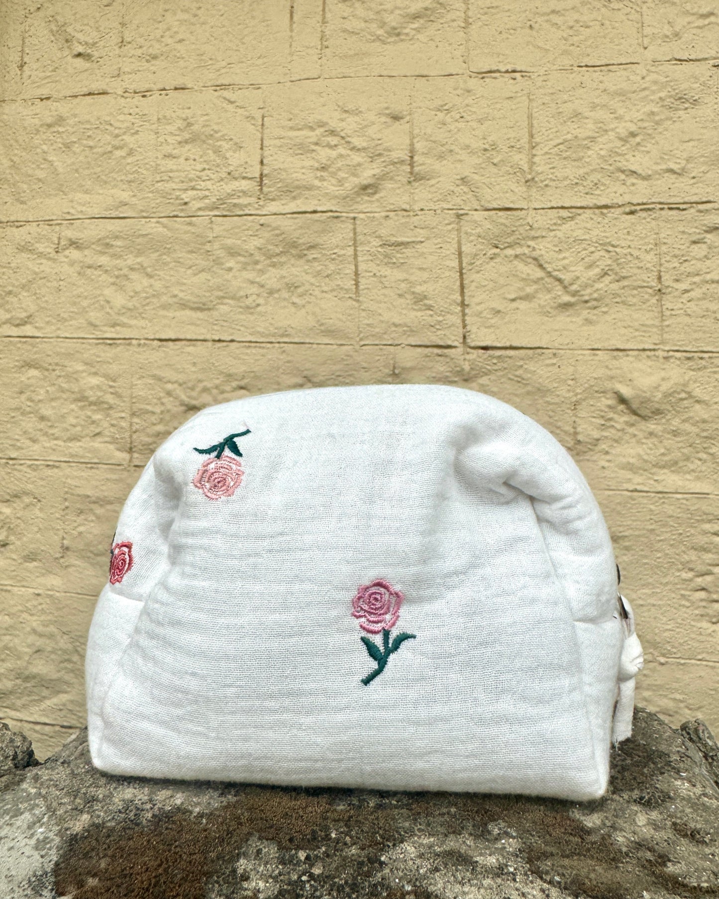 ROSETTE POUCH SET