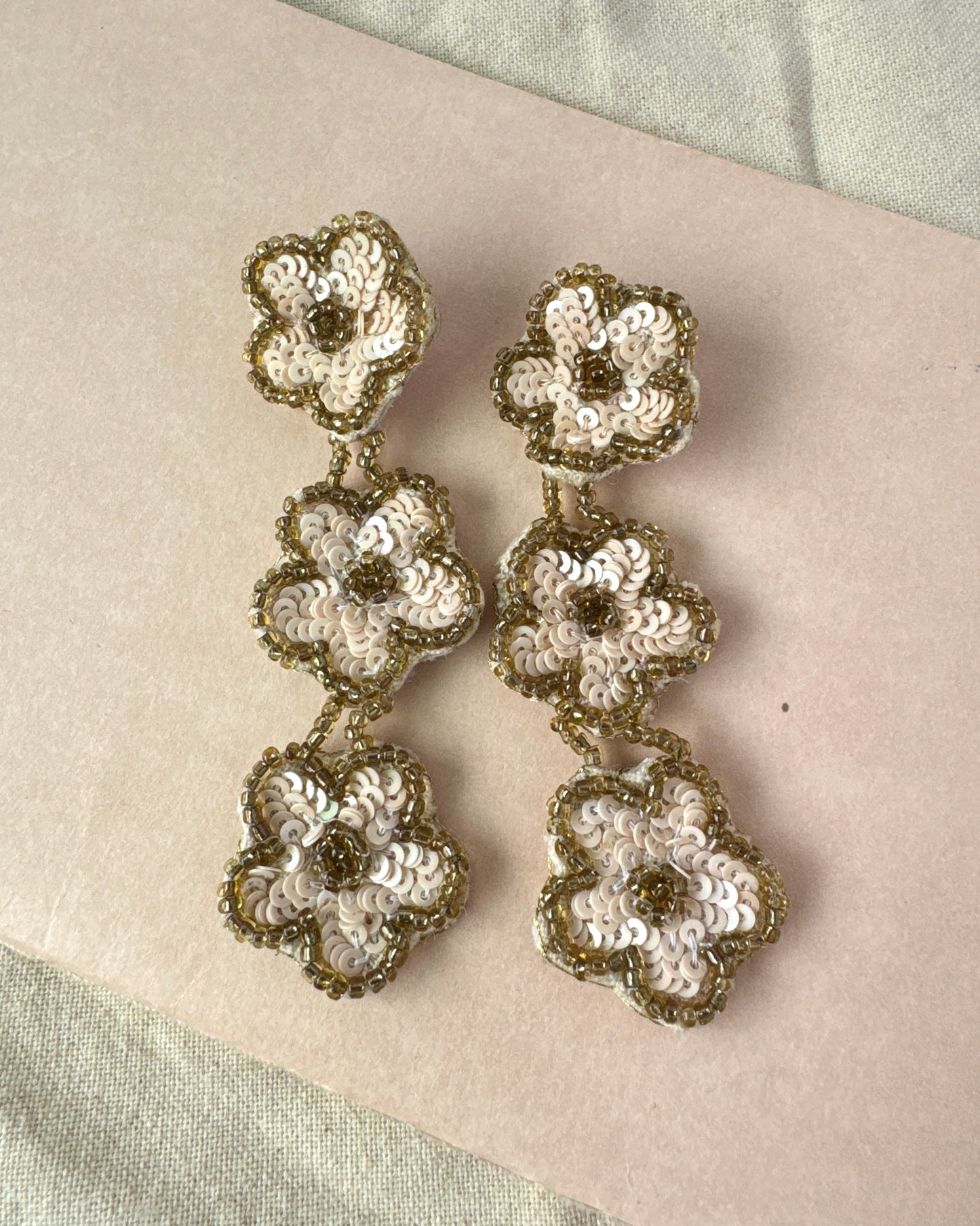 3-TIER FLOWER EARRINGS