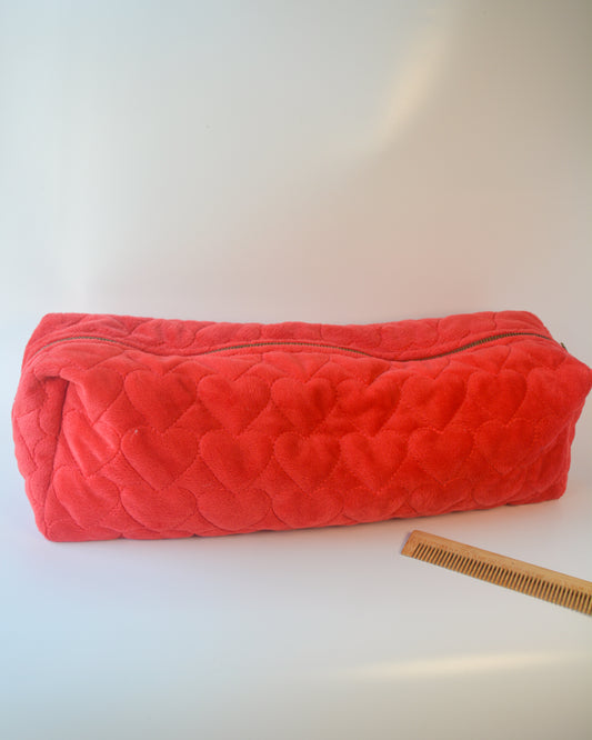 HEARTS QUILTED LONG SECTIONS POUCH