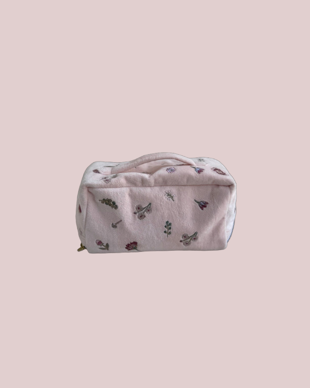 FLAT-LAY FLORAL IMPRINTS MAKEUP BAG IN PEACH