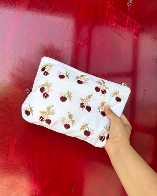 CHERRY BLOSSOM ESSENTIALS POUCH PURSE IN WHITE