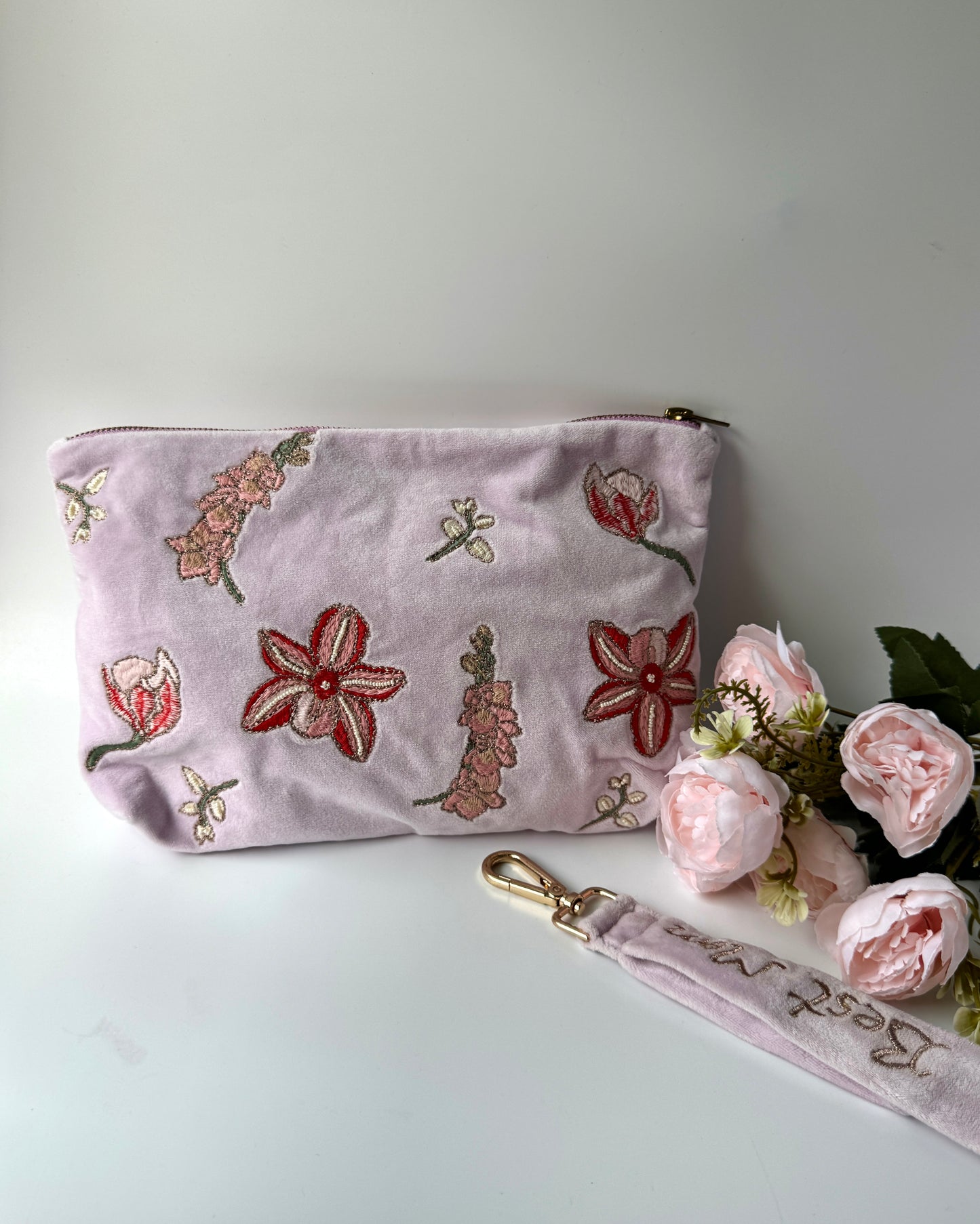 ORCHID DREAM ESSENTIALS POUCH