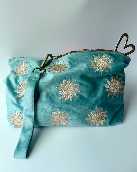 SUN DEITY ESSENTIALS POUCH