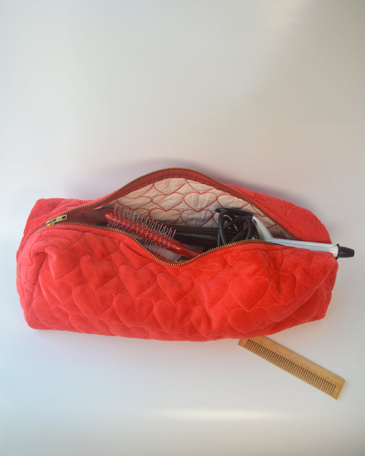 HEARTS QUILTED LONG SECTIONS POUCH