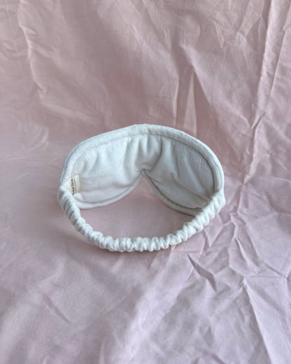ROSE SLEEPING EYE MASK IN WHITE